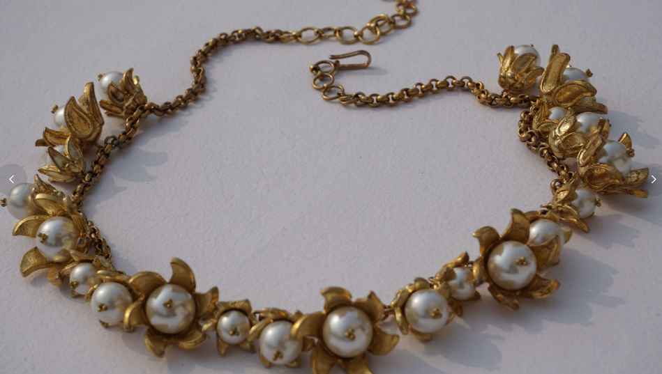 The Artistry of ROHITA: A Perfect Addition to Jewel Box by Arnav