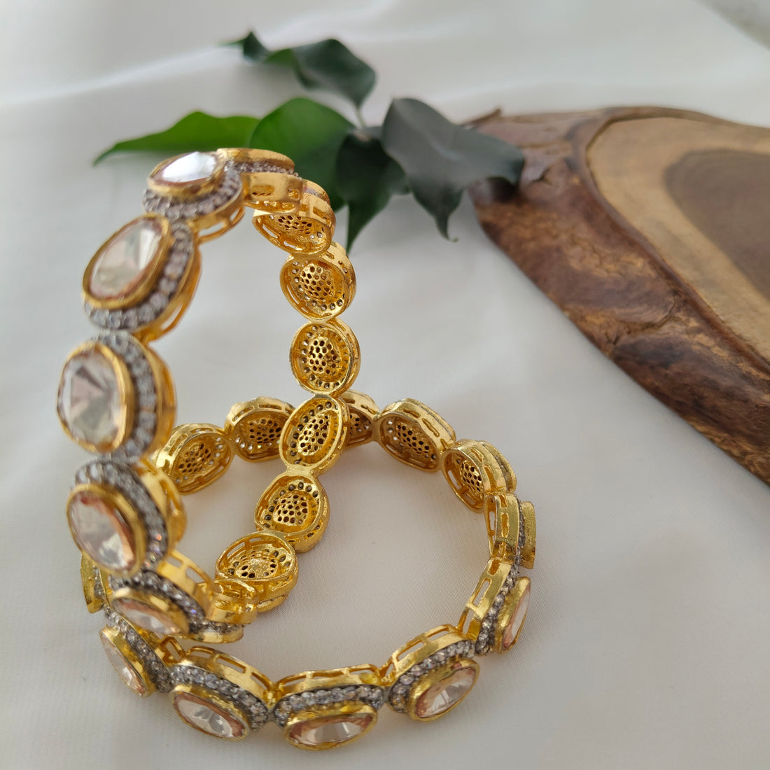 Gold-Tone Leaf Bangle Set