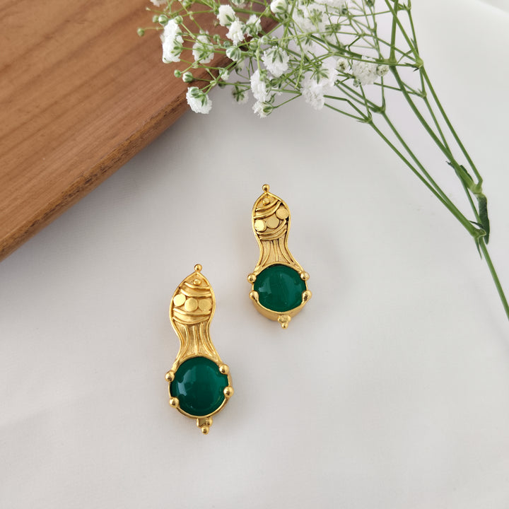 Emerald Elegance Earring