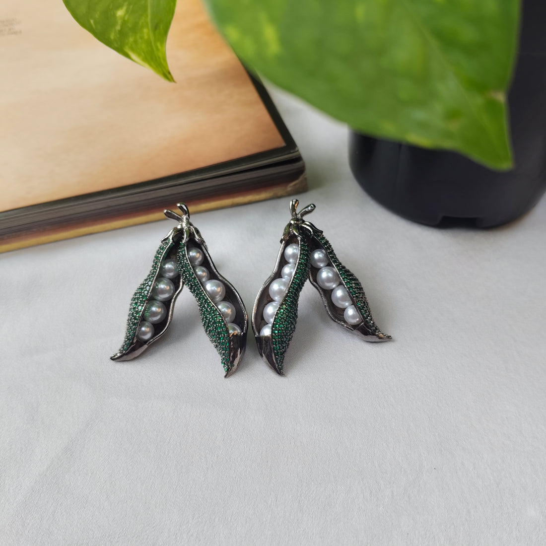 Pea Pod Earrings