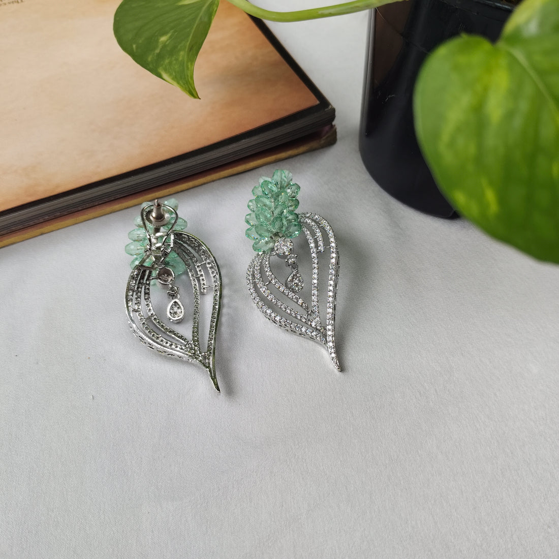 Vintage Vibes Earrings