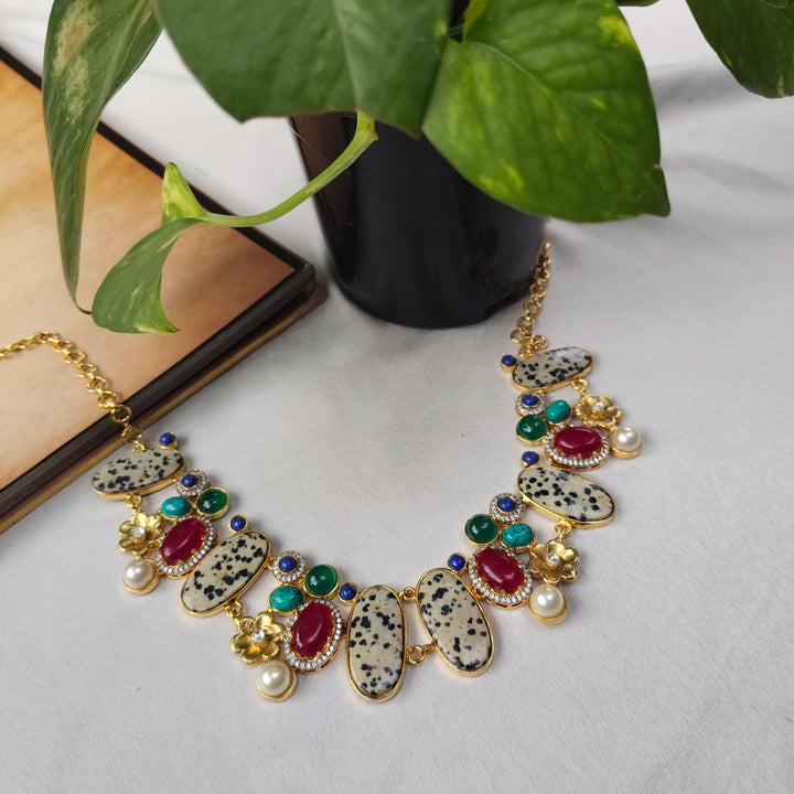 Elegance Necklace