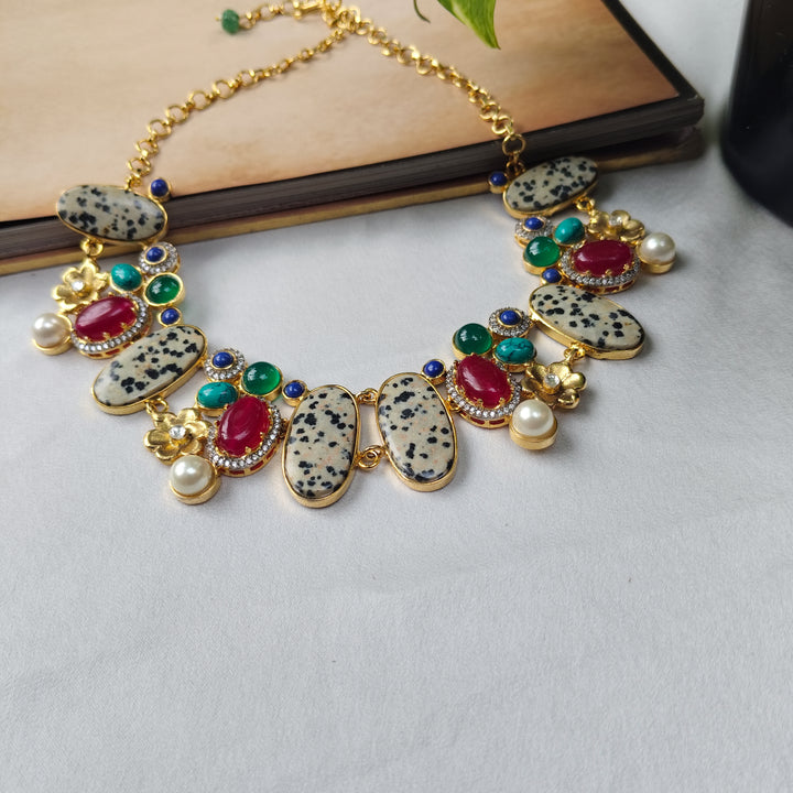 Elegance Necklace