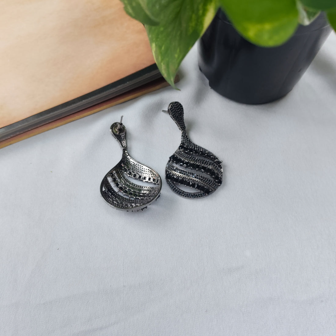 Black Teardrop Earrings