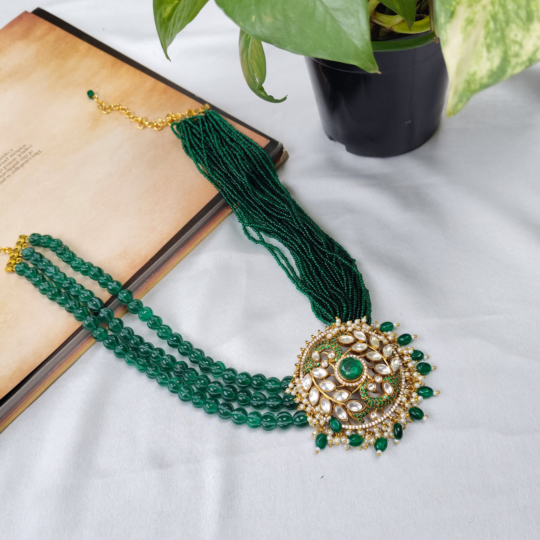 Emerald Elegance Necklace