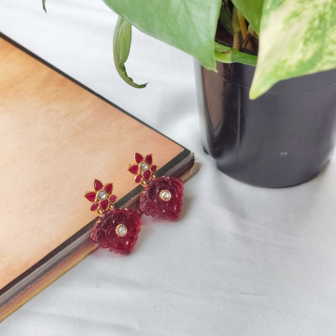 Crimson Blossom Necklace Set