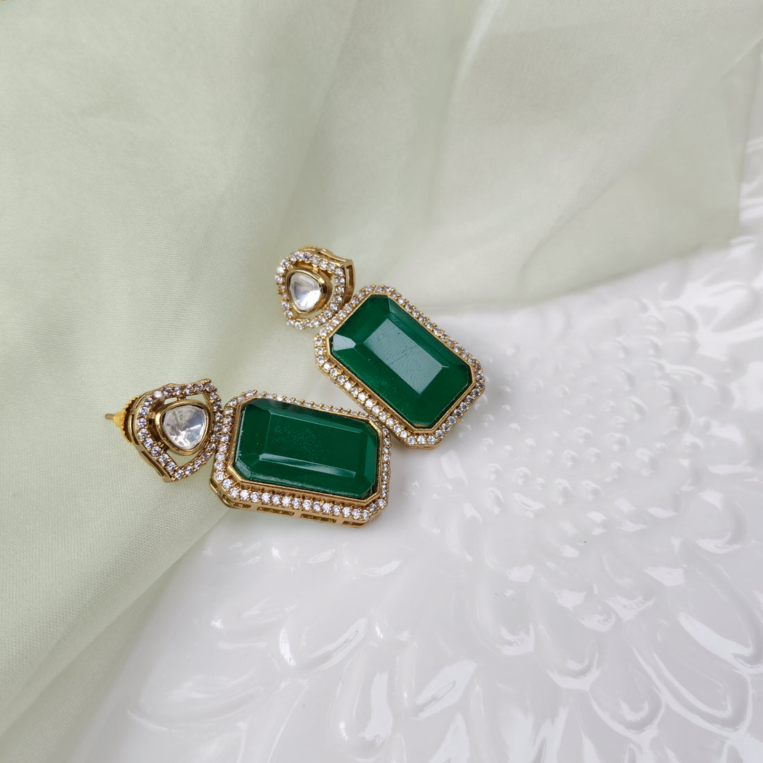 Emerald Necklace Set