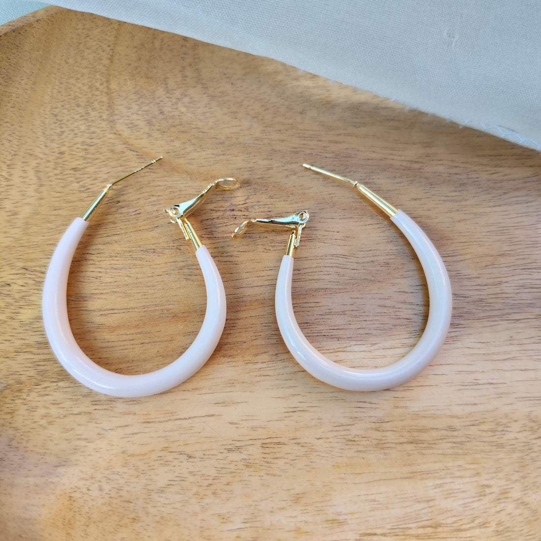 Minimalist Half-Circle Hoops