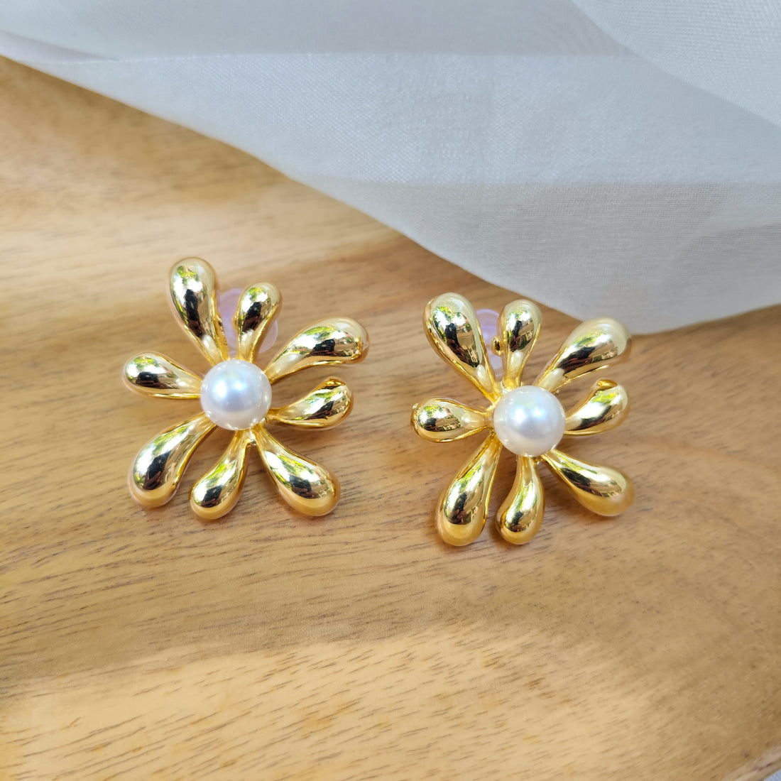 Golden Flower Stud Earrings