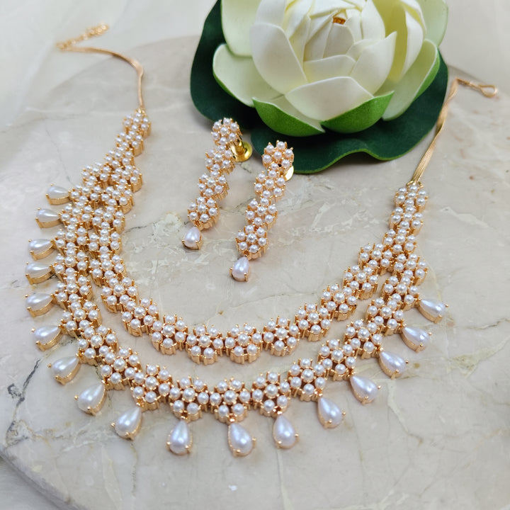 Pearlescent Paradise Necklace