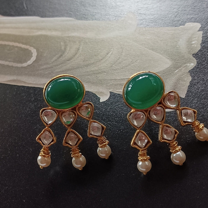 Three Legs green Earrings