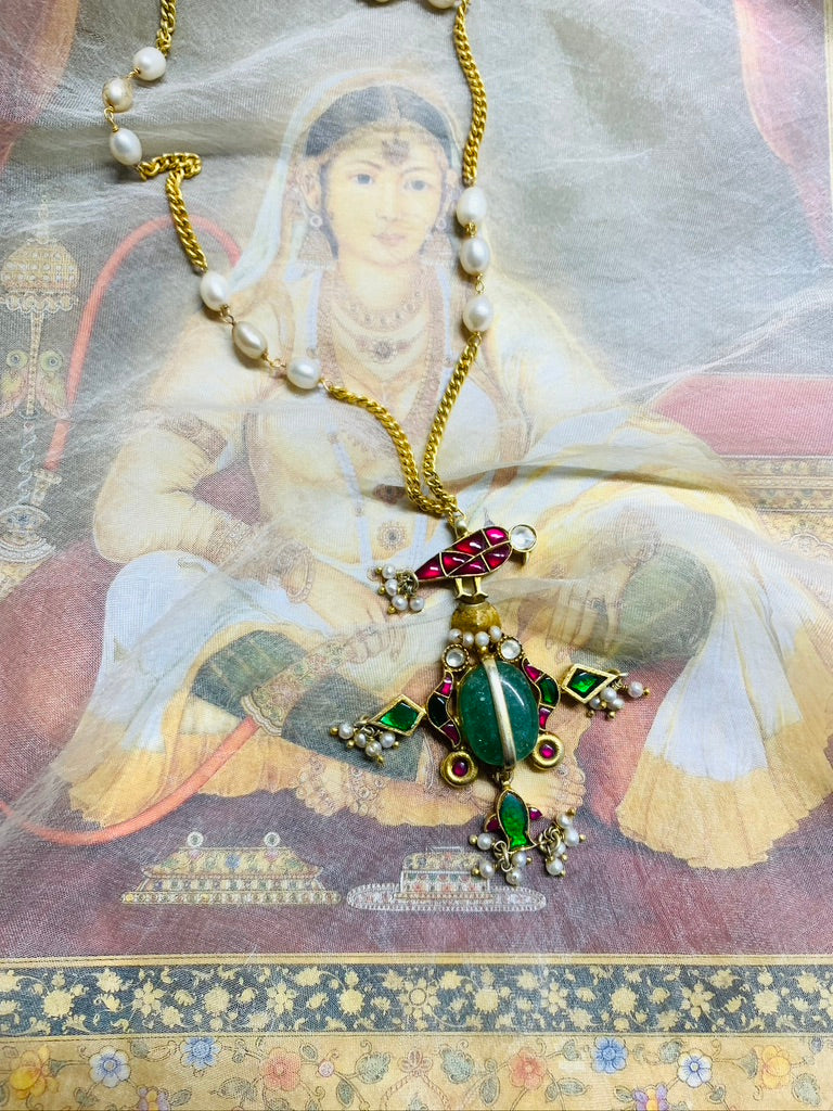 Pakshi Emerald Dangler Pendant Necklace