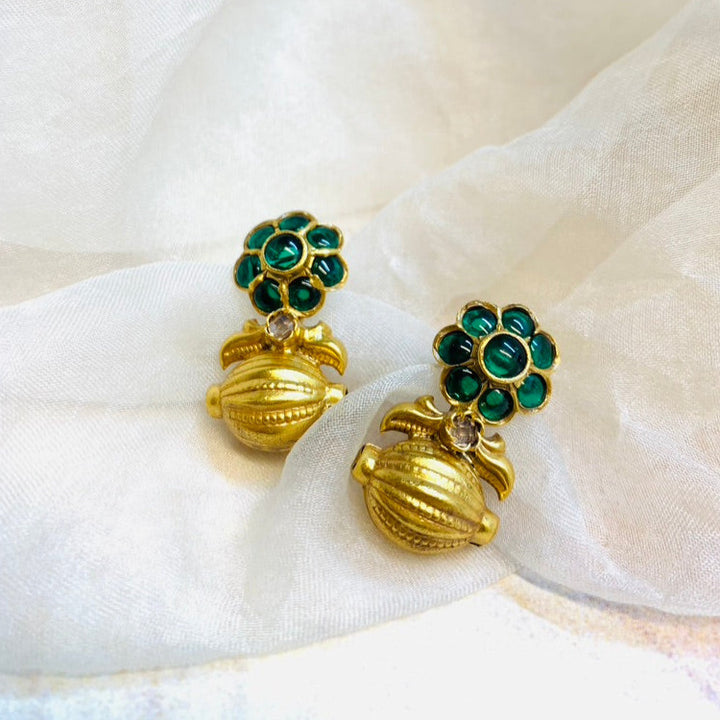 Gundu Green Floral Earrings