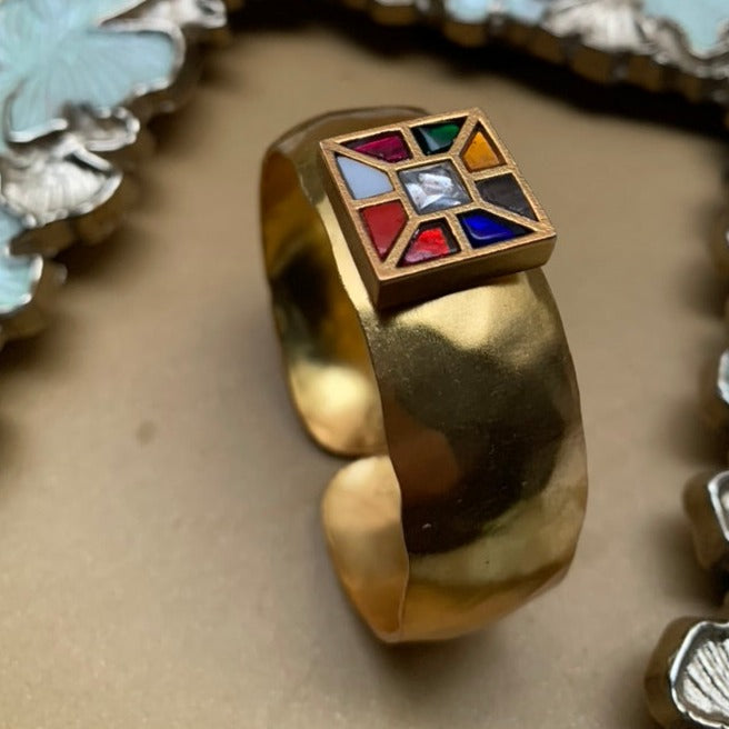 Navaratna Gold Hand Cuff