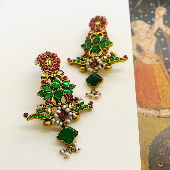 Faaria Green Earrings