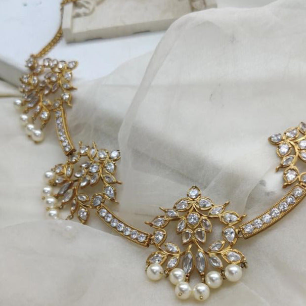 Elegant Pearl Necklace