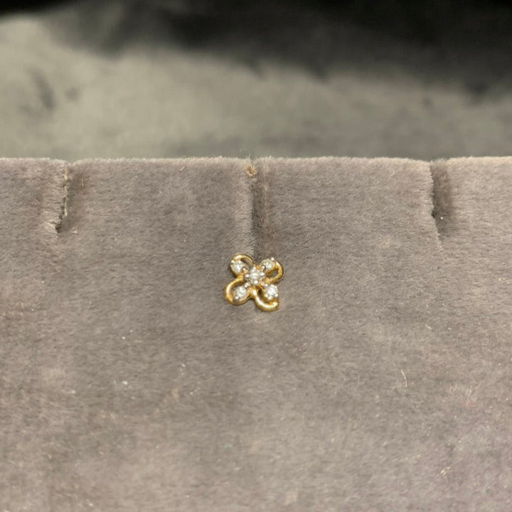 Simple Gold with Diamond Nose Pins