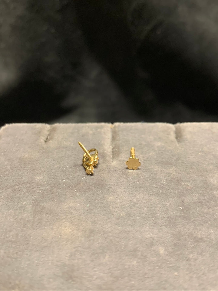 Jadau Gold Nose Pins