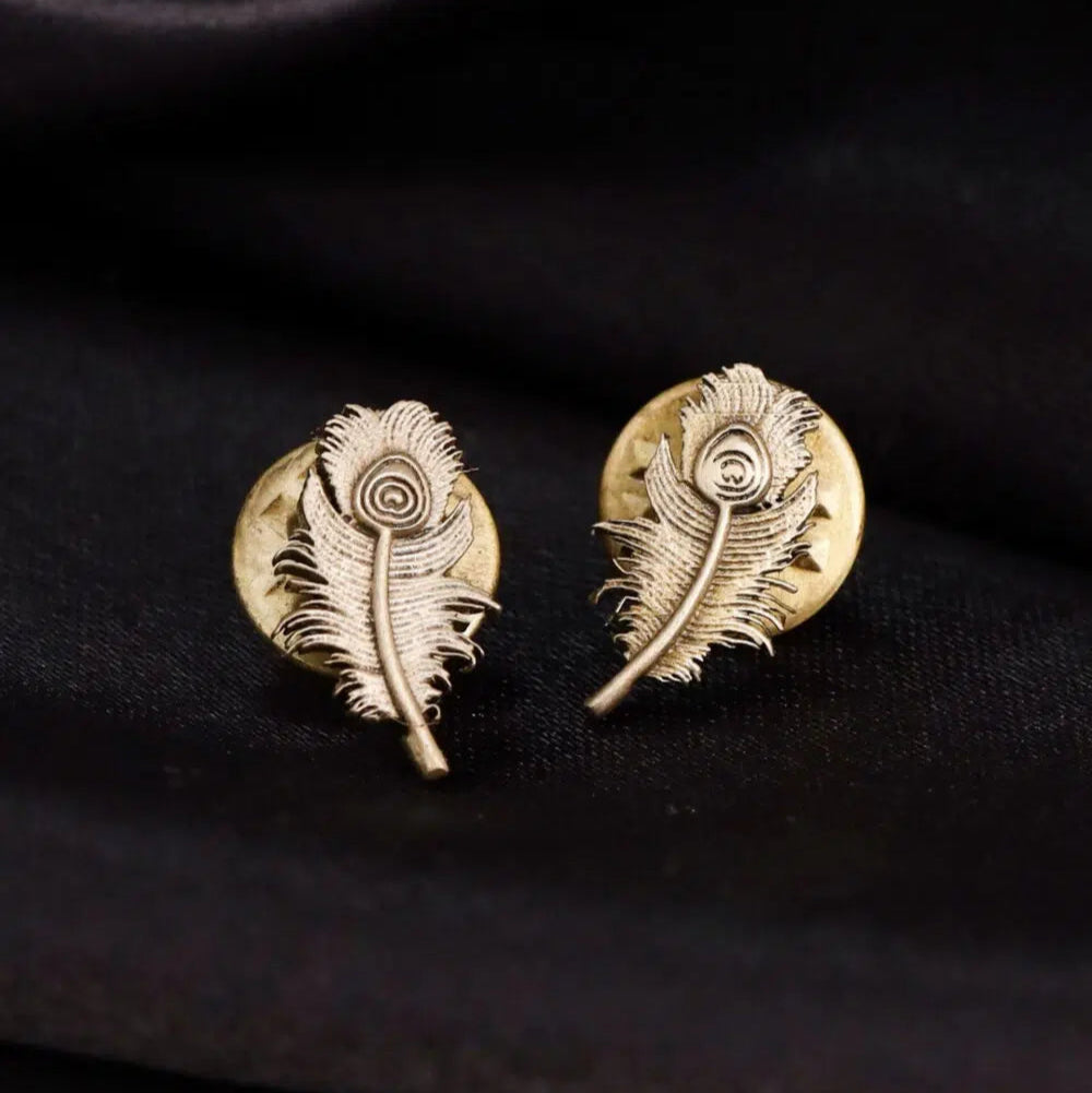 Peacock Grace Collar Tips