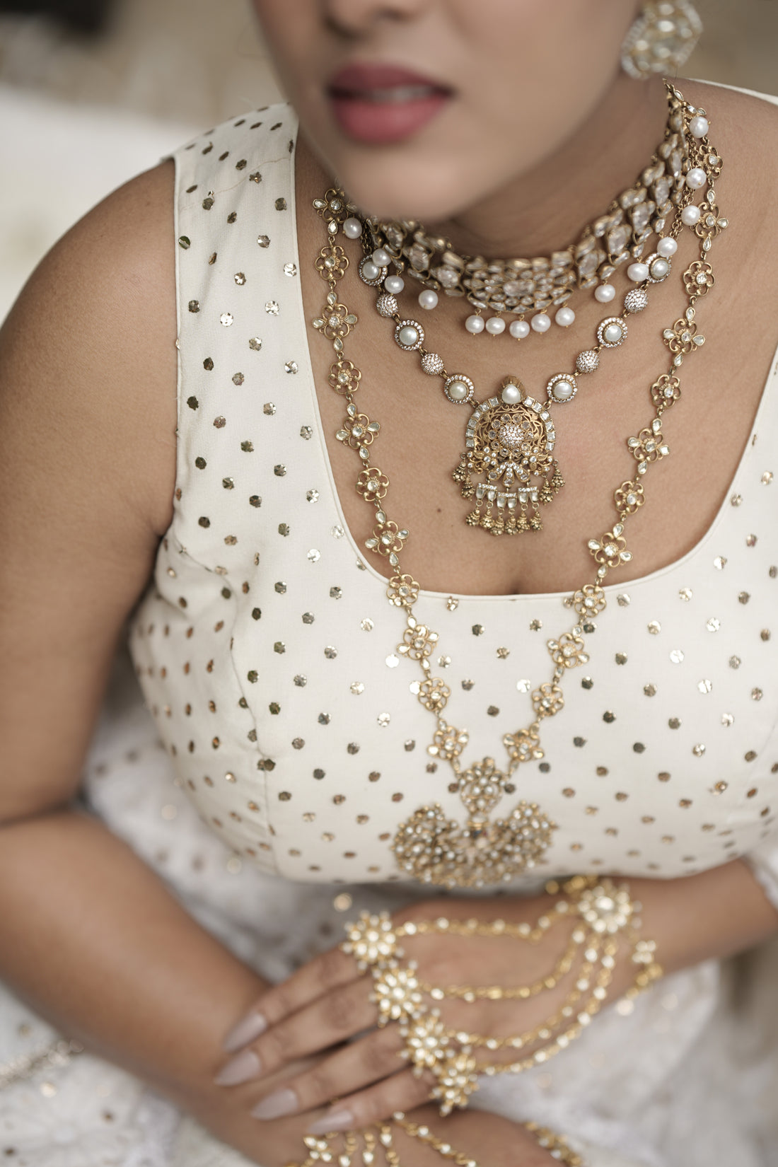 Snowflake Dew Choker