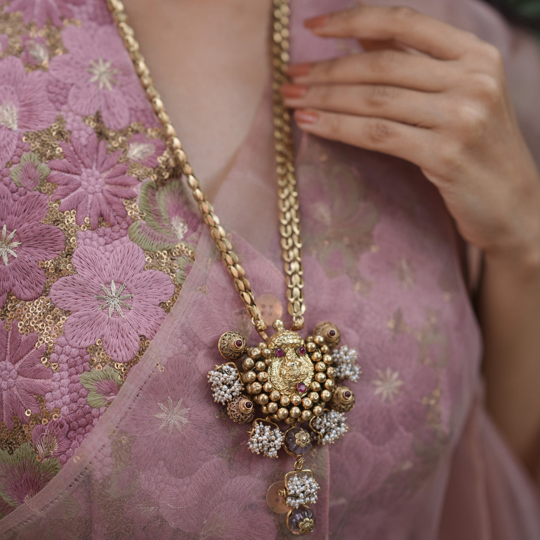 Emerald Dreams  Necklace