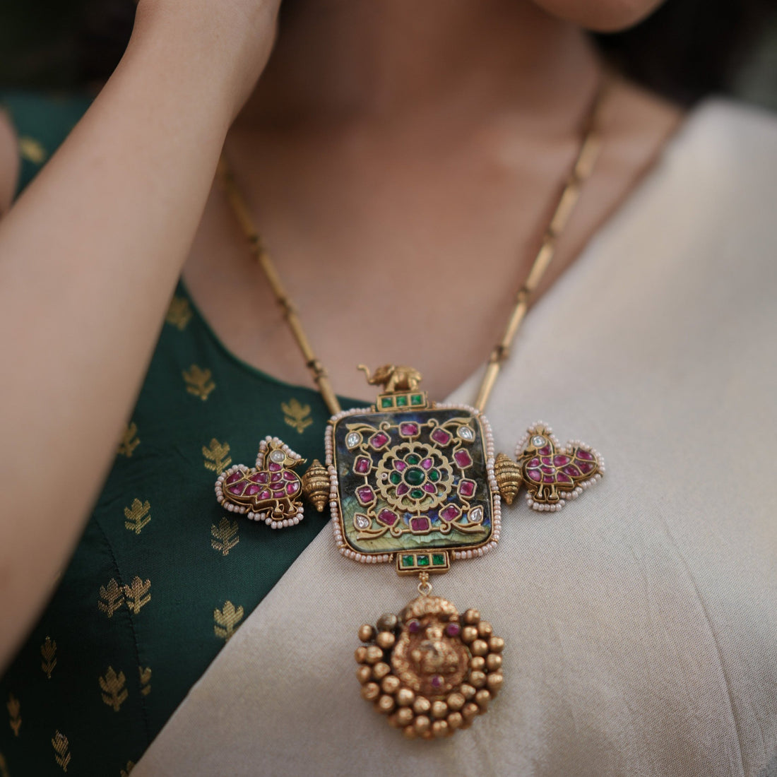 Regal Bloom Silver Necklace