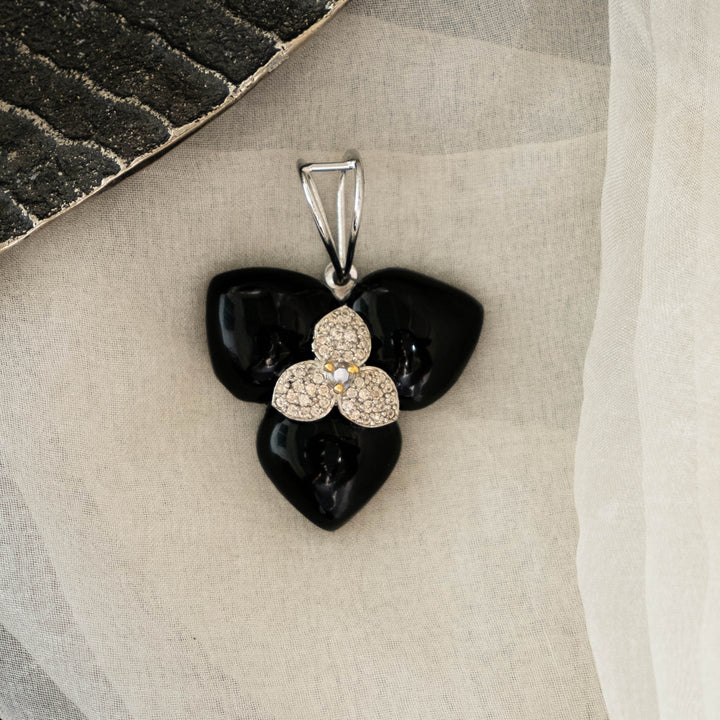 Black Spiderwort Pearl Drop Pendant