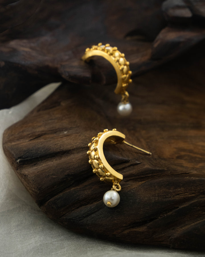 Anuttara Moti Earrings