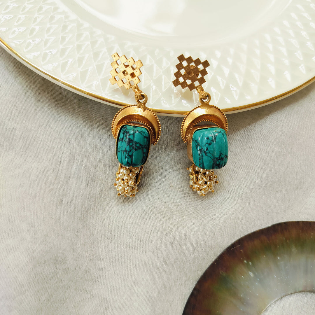 Emerald Weave Silver Earrings