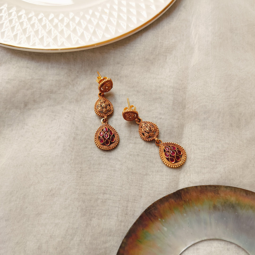 Kundan Lathika Earrings