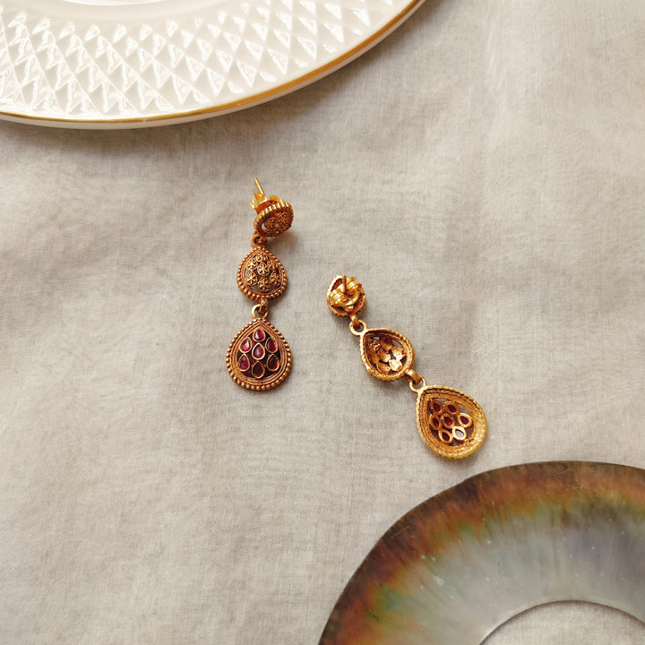 Kundan Lathika Earrings