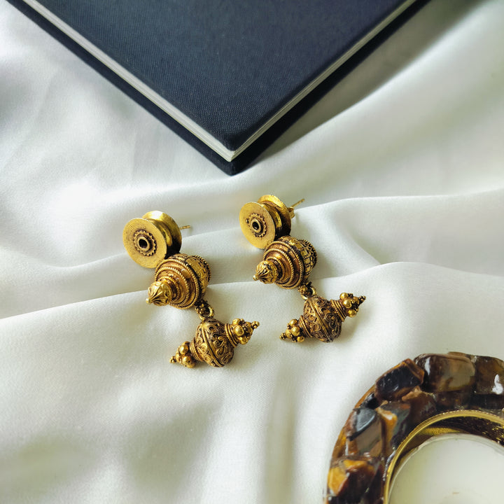 Moonlight Chandi Earrings