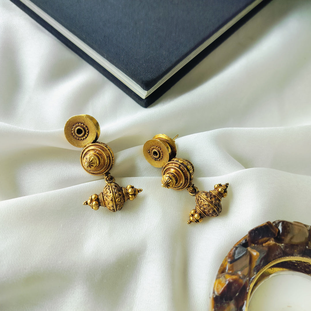 Moonlight Chandi Earrings