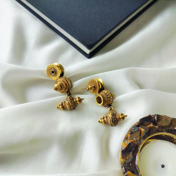 Moonlight Chandi Earrings