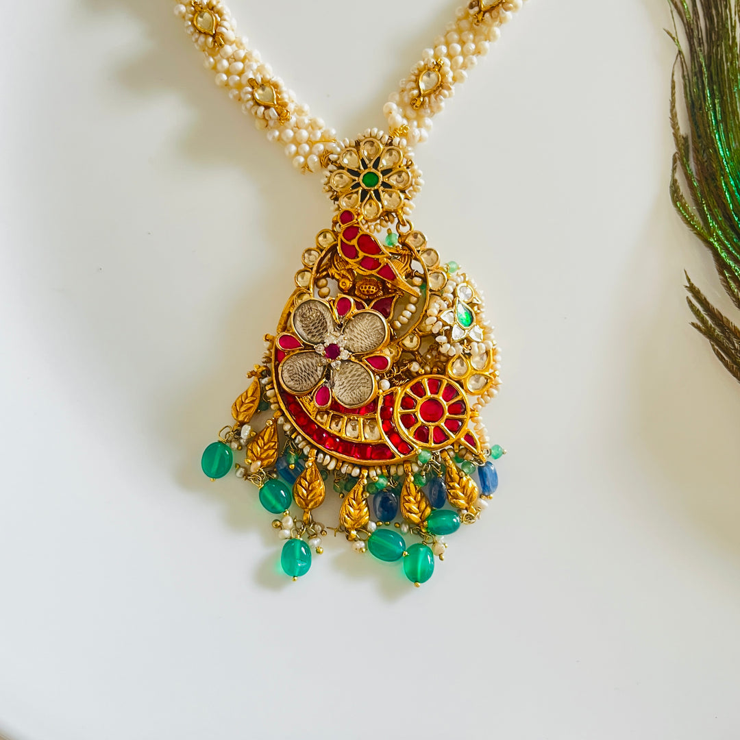 Majesty Pendant Necklace