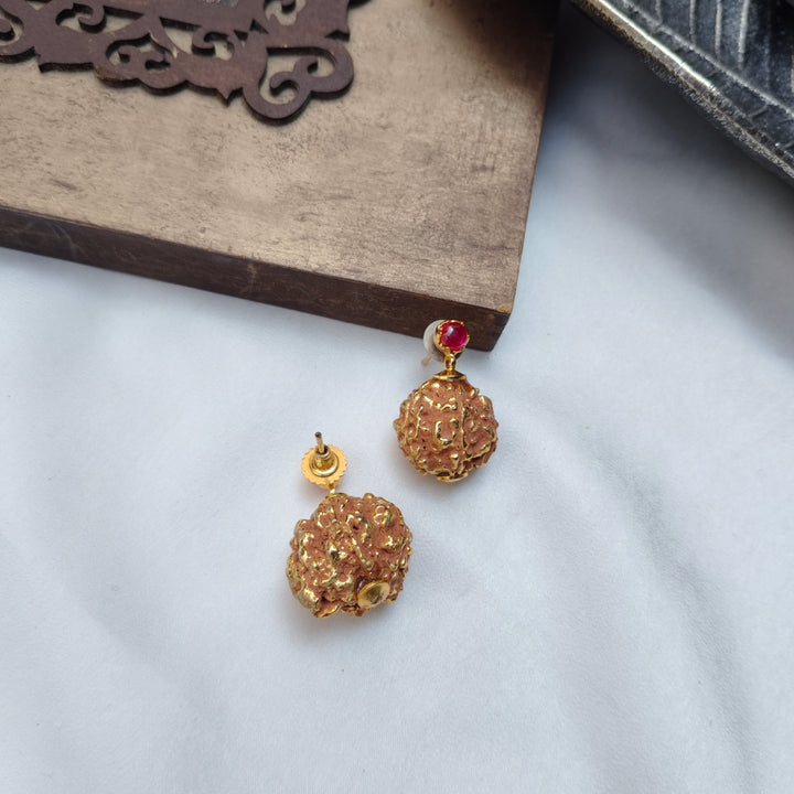 Floral Gold Earrings