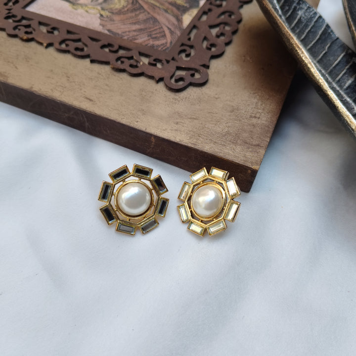 Golden Goddess Earrings