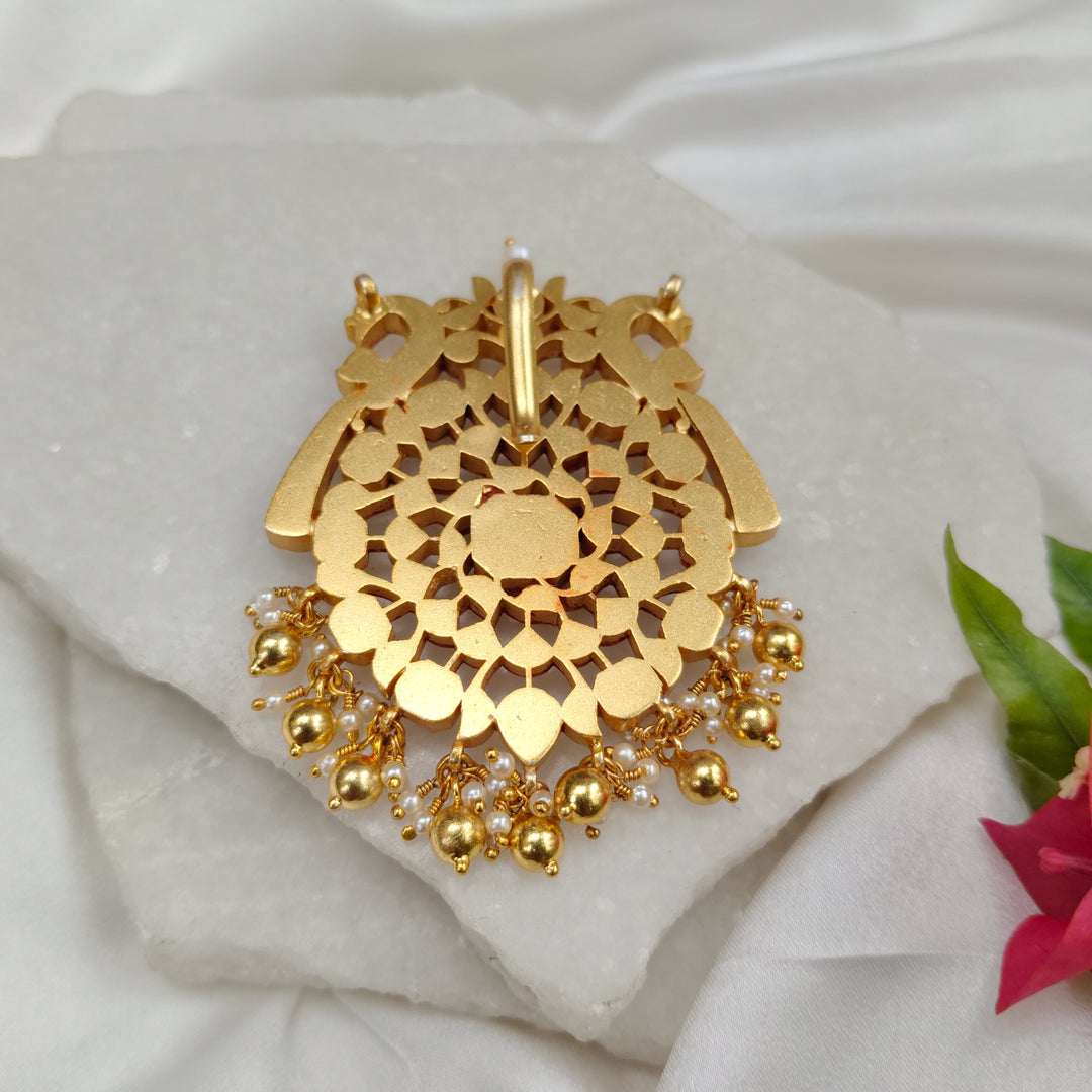 Crown Kundan Pendant
