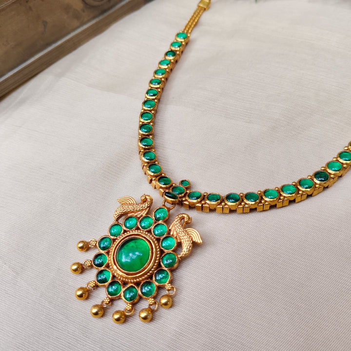 Emerald Radiance Silver Necklace