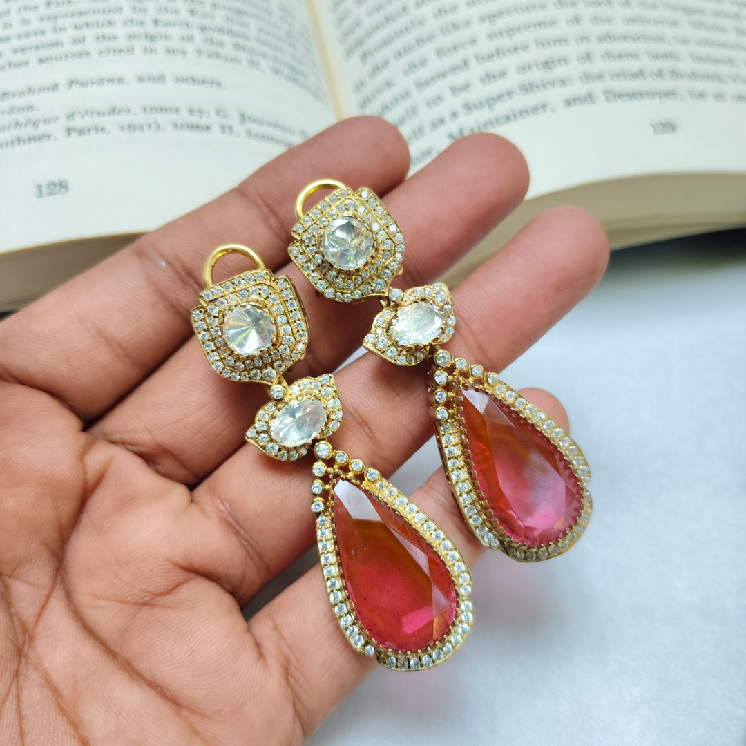 Teardrop Eleganc Earrings