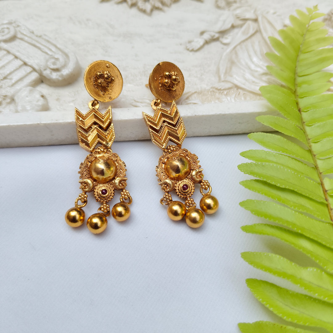 Aavriti Silver Earrings