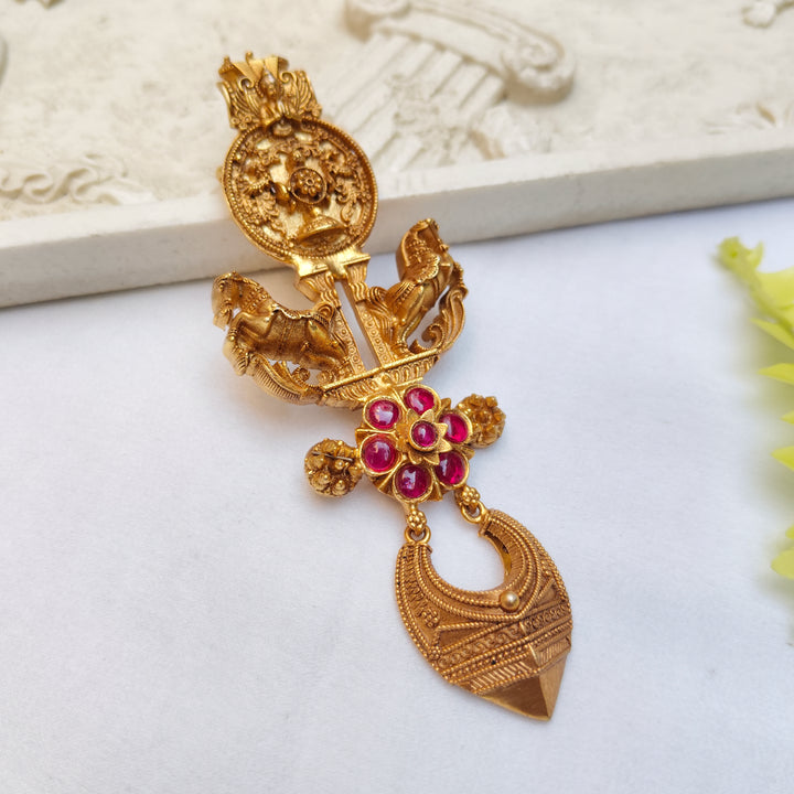 Nairika Silver Pendent