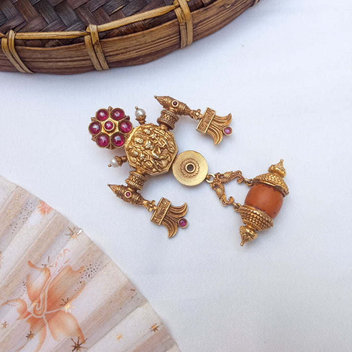 Aaryika Silver Pendent