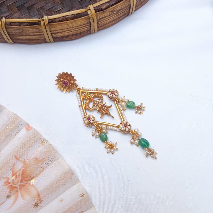 Shanaya Silver Pendent