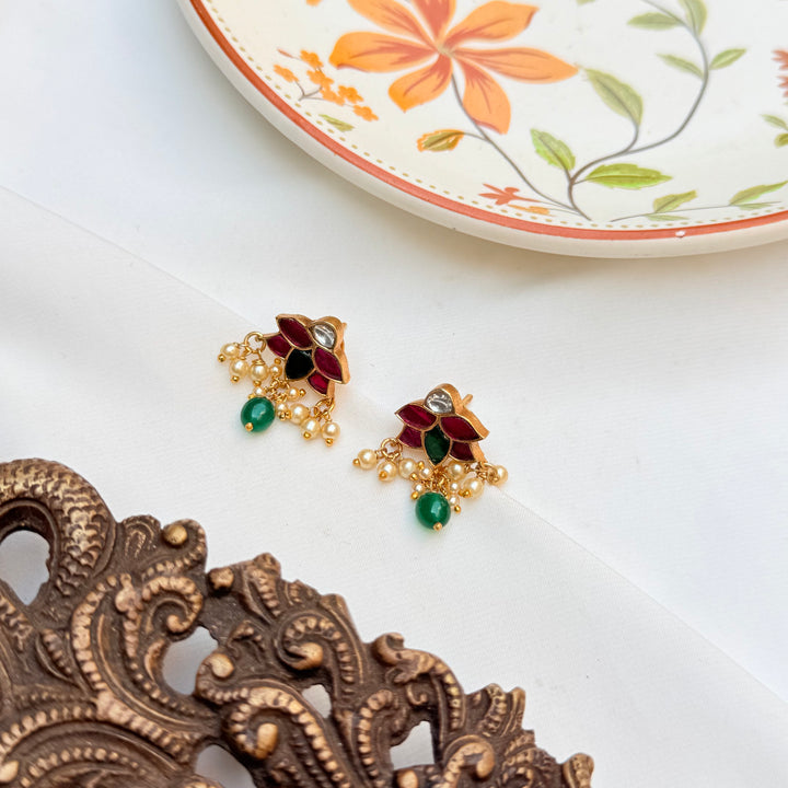 Aarohi Silver Earrings