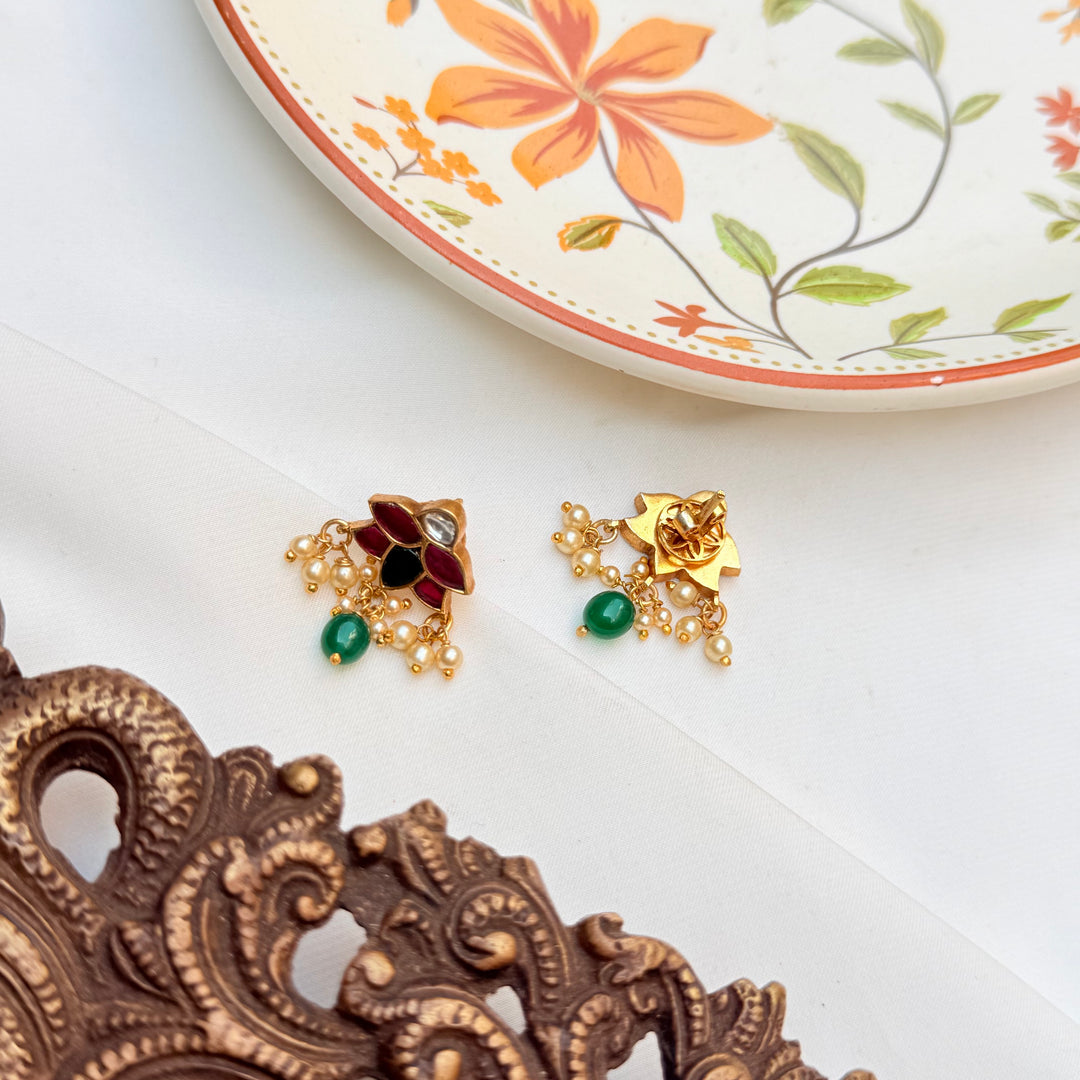 Aarohi Silver Earrings