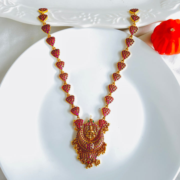 Kanak Grace Silver Necklace