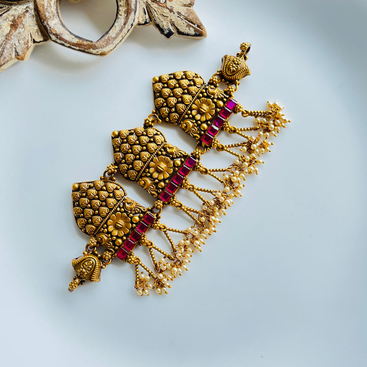 Lavanya Aura Silver Necklace