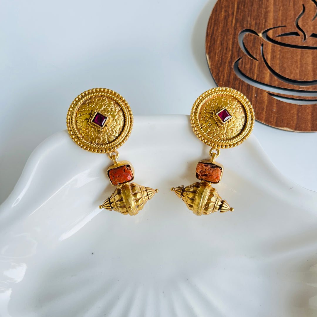 Komalika Flow Silver Earrings