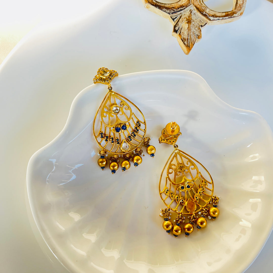 Zoya Royal Silver Earrings